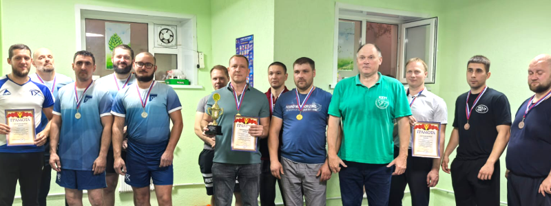 Сила, выносливость и командный дух Соревнования по гиревому спорту